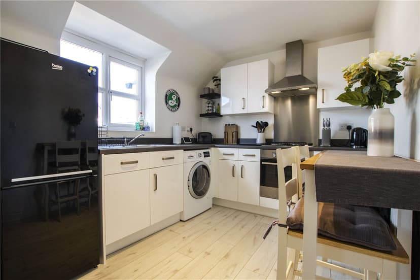 Apartment 12, Birnam Court, Escelie Way - Image 3