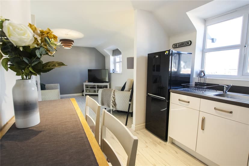 Apartment 12, Birnam Court, Escelie Way - Image 2