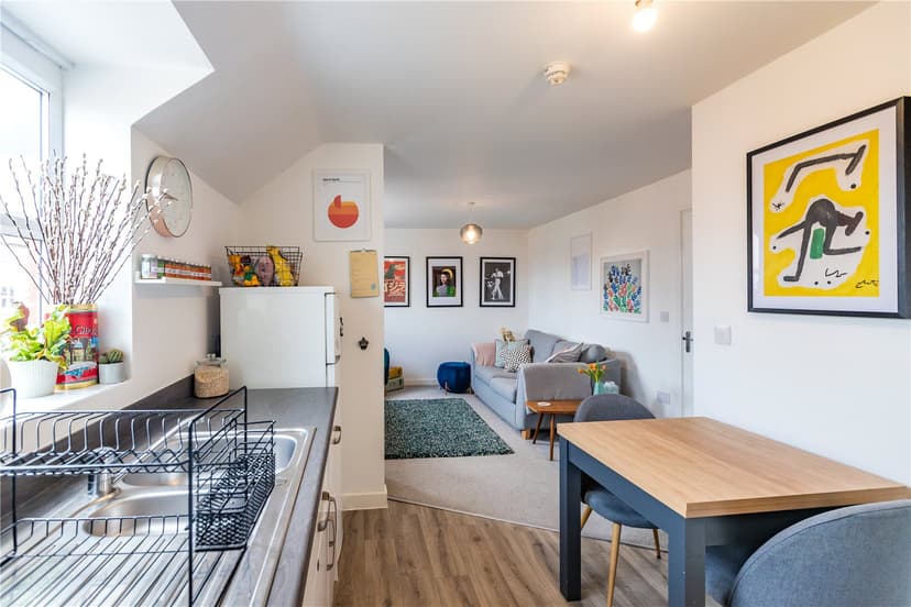 Apartment 11, Birnam Court, Escelie Way - Image 10