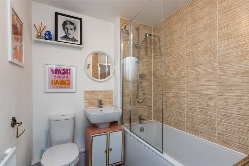 Apartment 11, Birnam Court, Escelie Way - Image 7