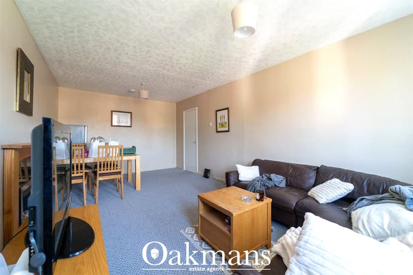 83, Wellman Croft - Image 7