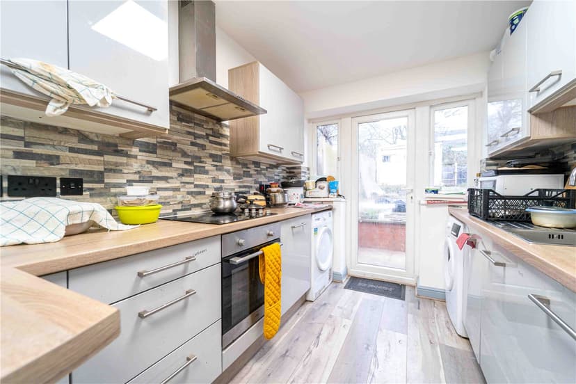 170, Milner Road - Image 20