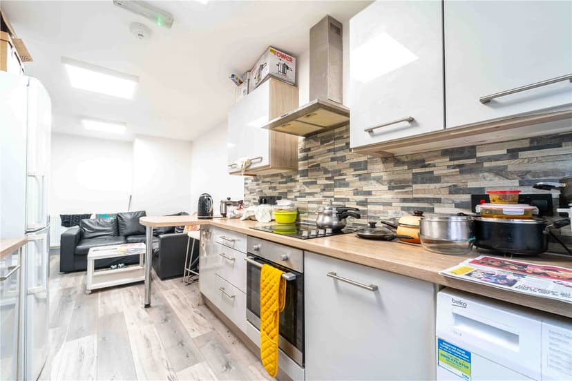 170, Milner Road - Image 19