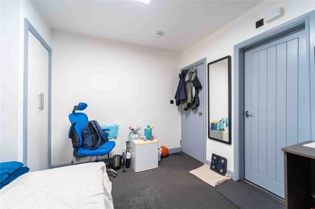 170, Milner Road - Image 4