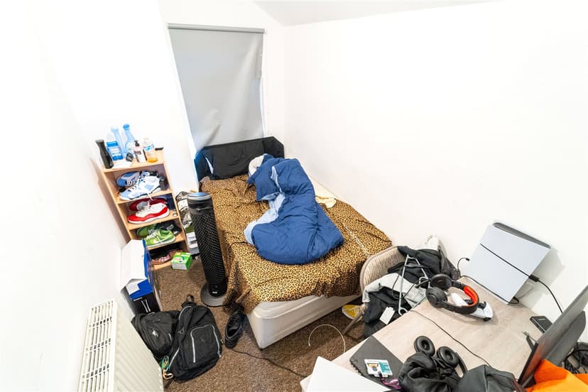 35, Winnie Road - Image 3