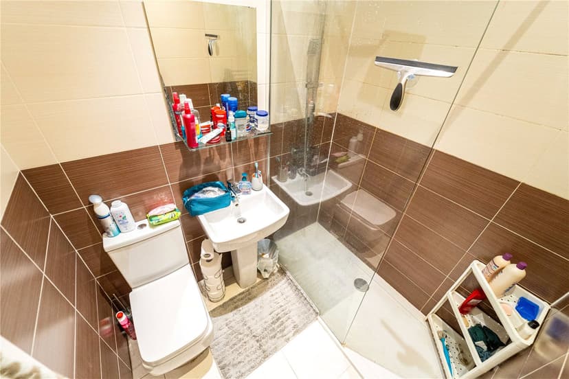 33, Exeter Road - Image 14