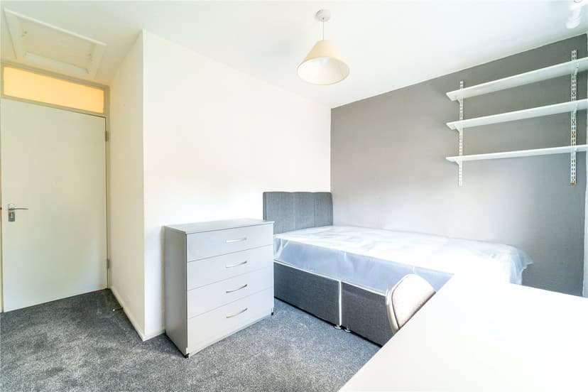 37, Leahurst Crescent - Image 10