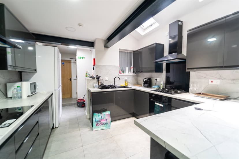 265, Heeley Road - Image 20