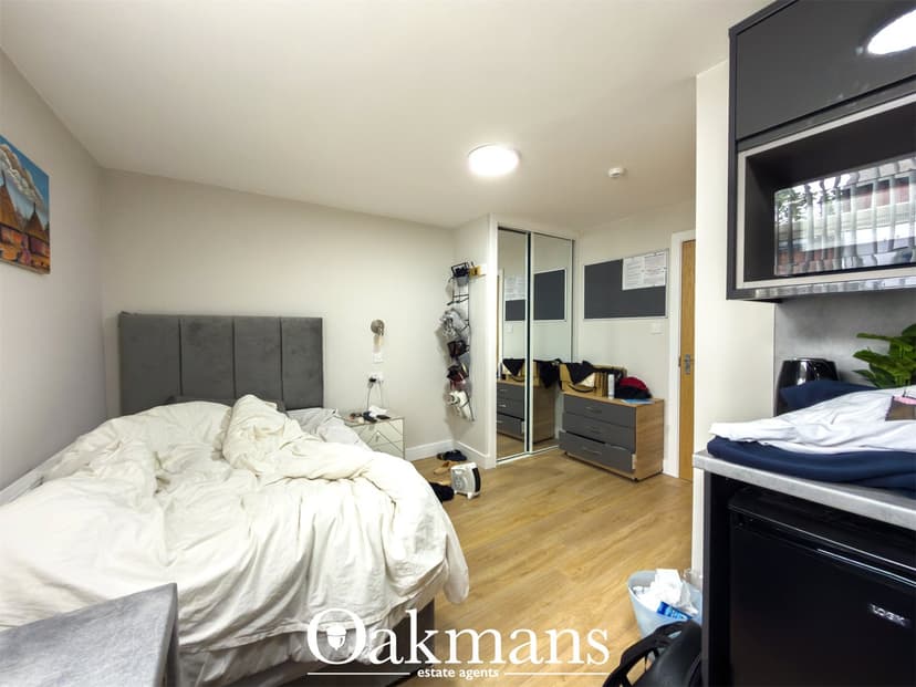 42, Alton Road - Image 11