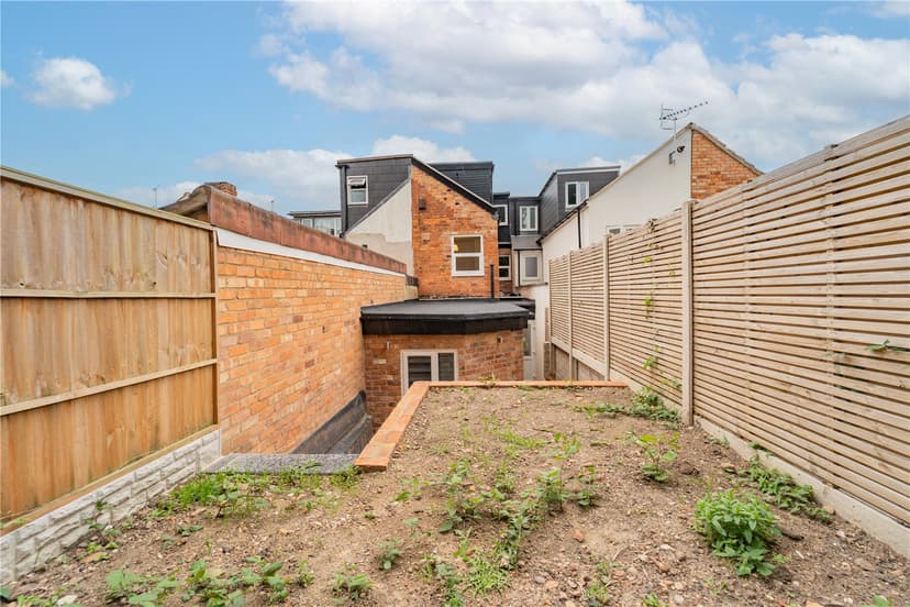 17, Selly Hill Road - Image 1