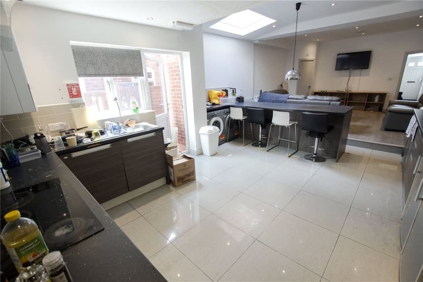 115, Dawlish Road - Image 16