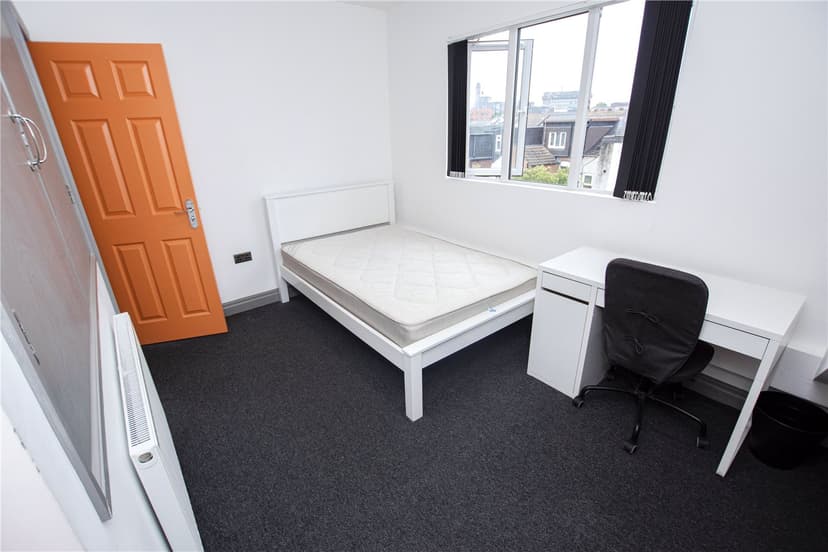 Dale Road - Image 10