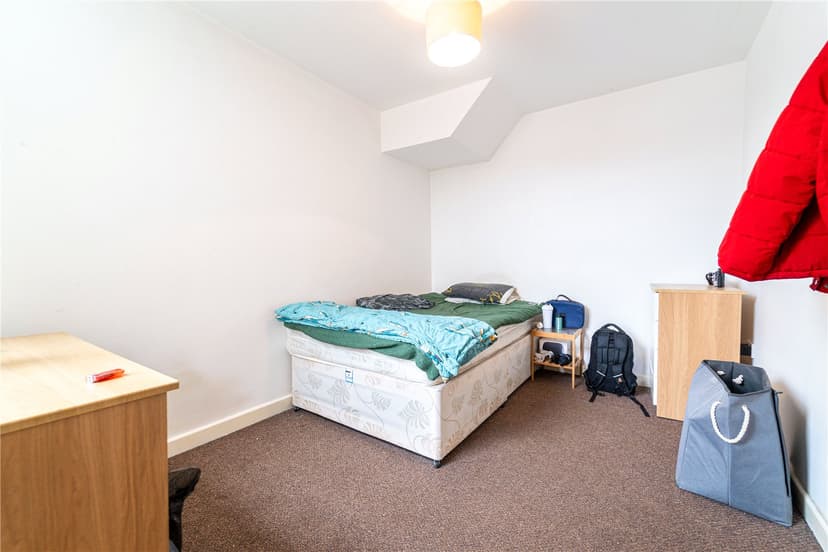 12, Luton Road - Image 20
