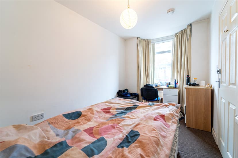 12, Luton Road - Image 17