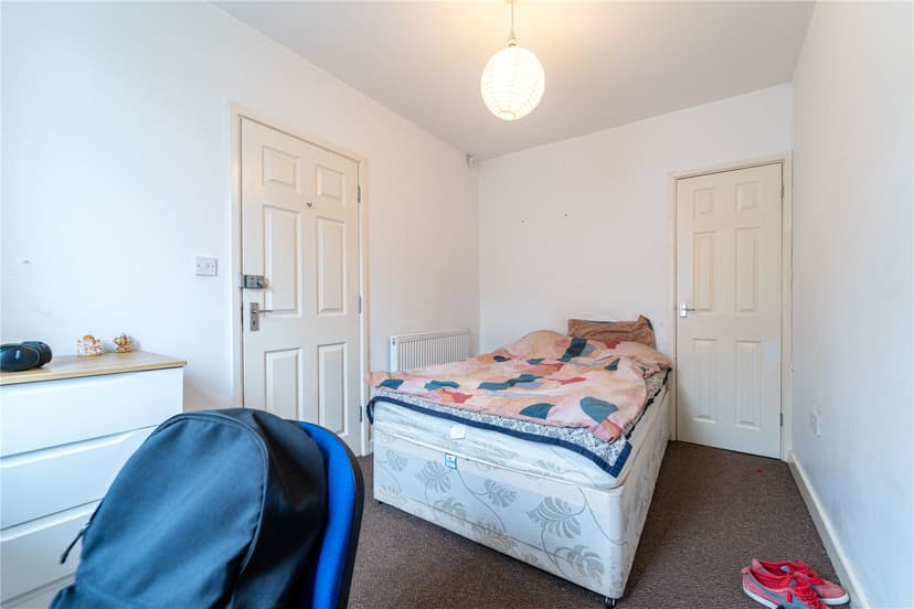 12, Luton Road - Image 16