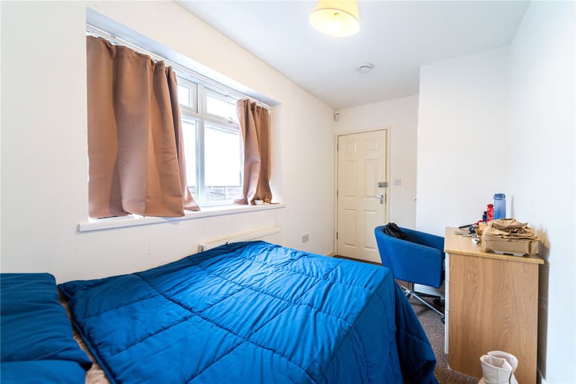 12, Luton Road - Image 14