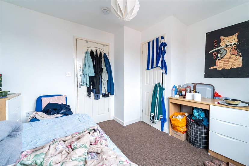 12, Luton Road - Image 11
