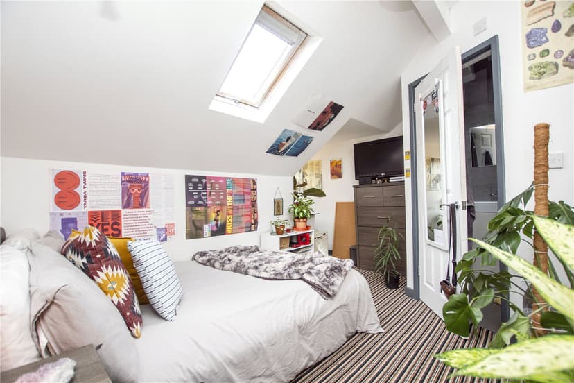1032, Pershore Road - Image 11
