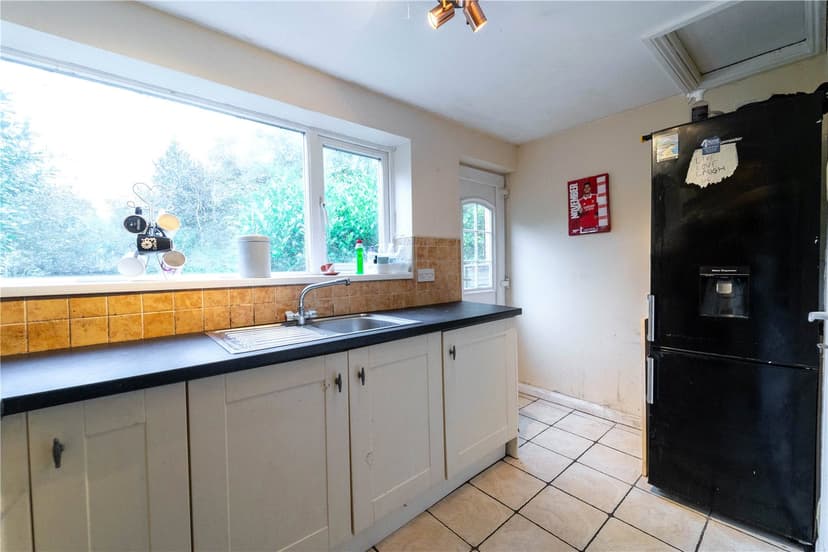 238, Reservoir Road - Image 13