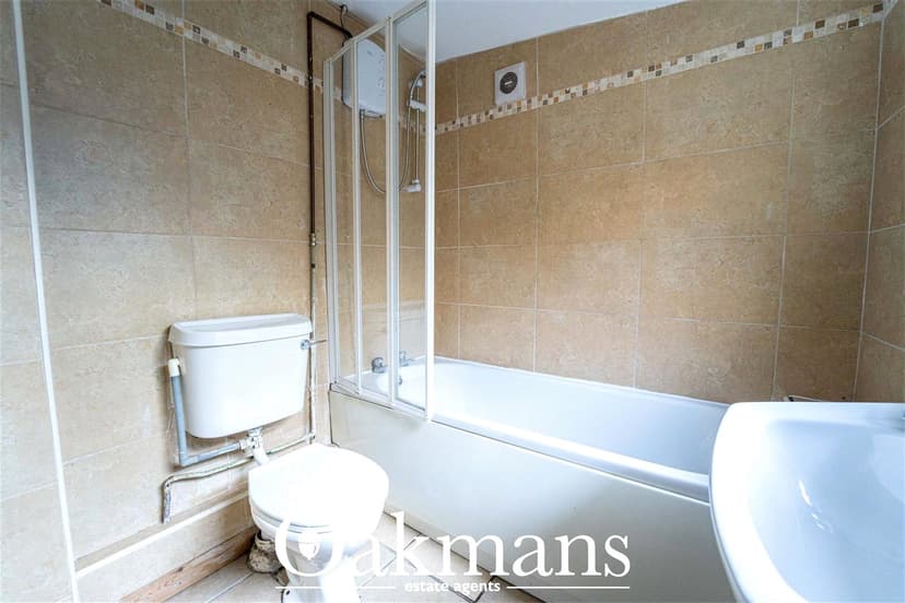 97, Gleave Road - Image 2