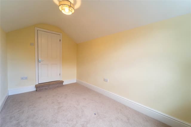 2, Bull Street - Image 16
