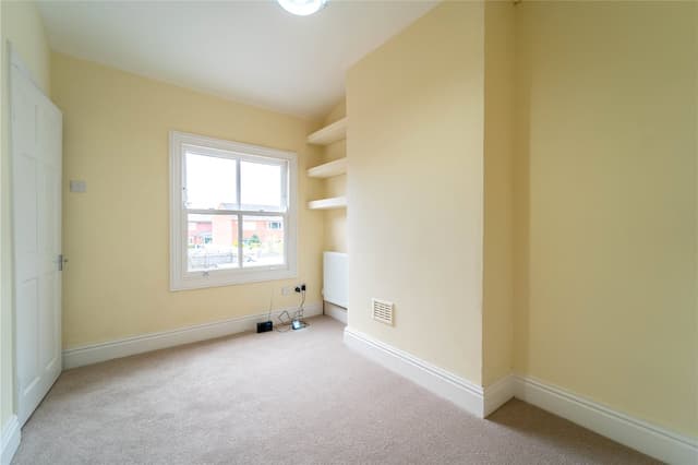 2, Bull Street - Image 5
