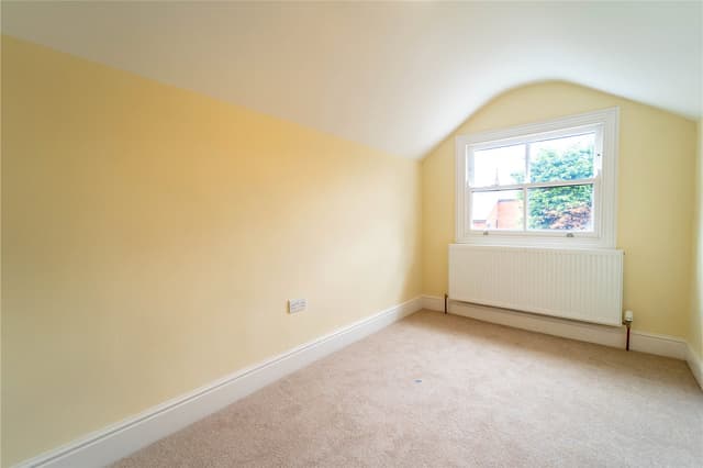2, Bull Street - Image 4