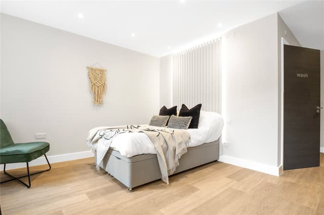 Apartment 1, Motorworx, Selly Hill Road - Image 2