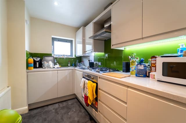 Apartment 18 Bournbrook Court, Bristol Road - Image 6