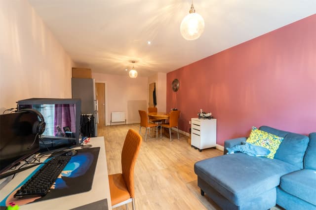 Apartment 18 Bournbrook Court, Bristol Road - Image 2