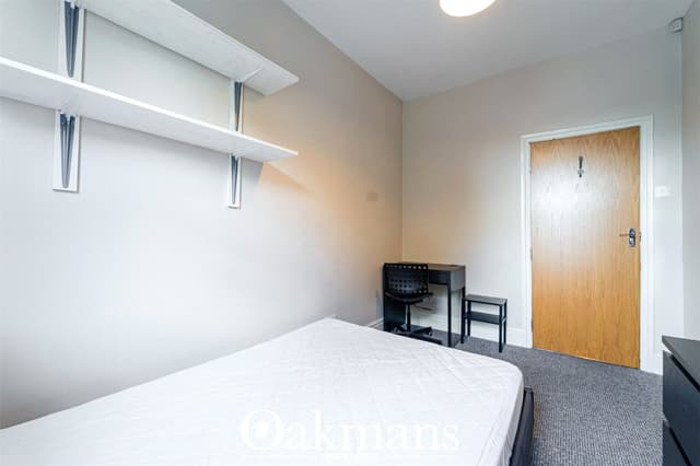 65, Heeley Road - Image 11