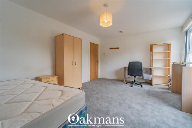 894, Pershore Road - Image 6