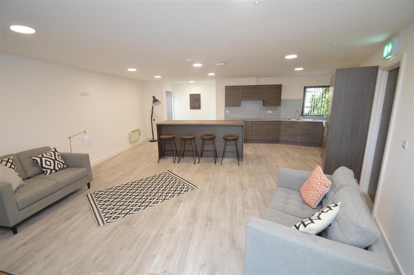 QED, 106B, Frederick Road - Image 5