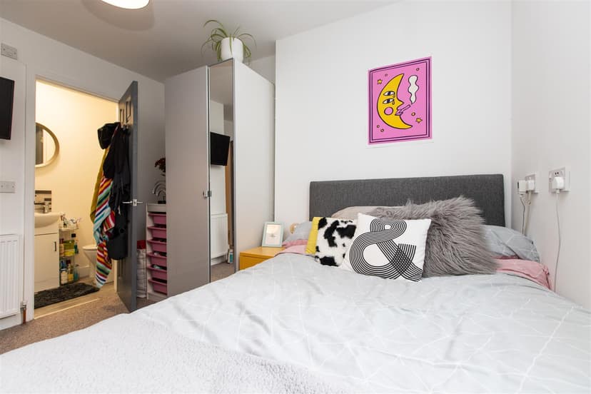 96, Heeley Road - Image 5