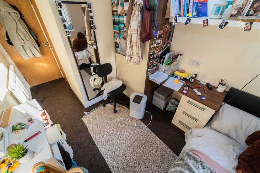 308, Tiverton Road - Image 15