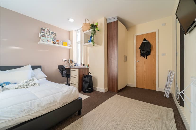 308, Tiverton Road - Image 6