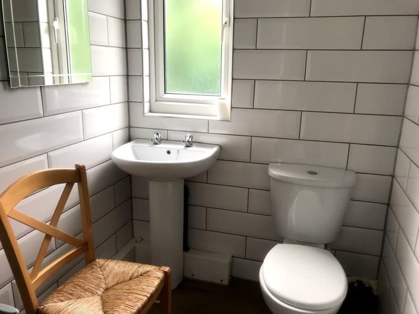 Alton Road - Image 7