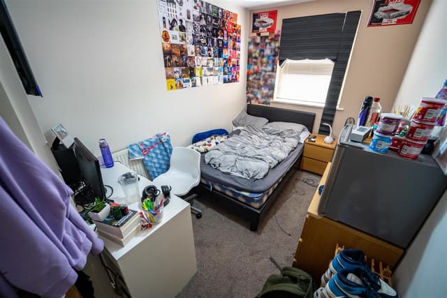 Heeley Road - Image 17