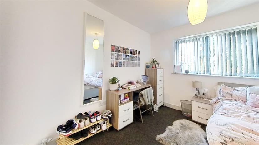 205, Tiverton Road - Image 12
