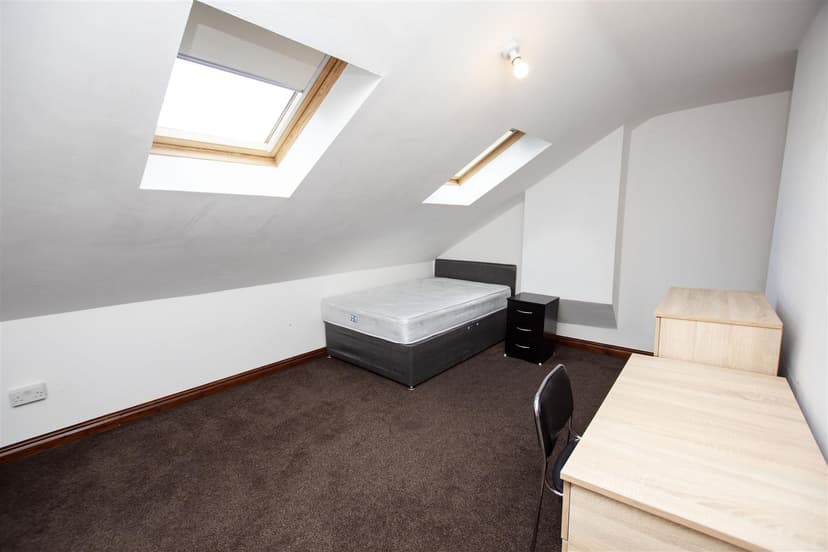 334, Tiverton Road - Image 14