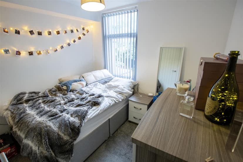 195, Heeley Road - Image 9