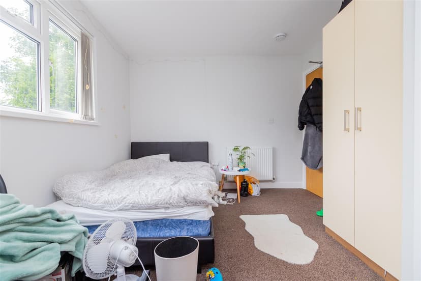 31, Luton Road - Image 16