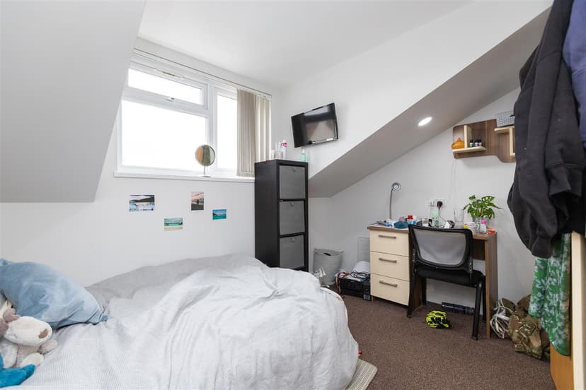 31, Luton Road - Image 14