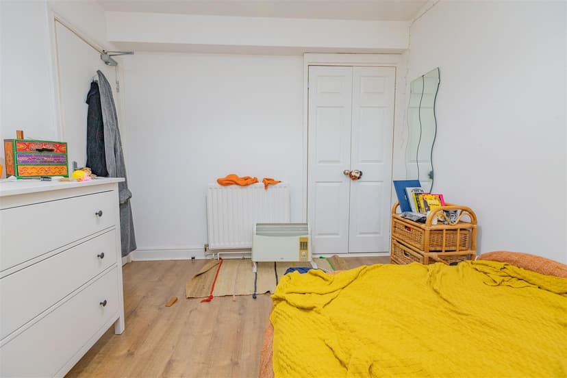 305, Dawlish Road - Image 3