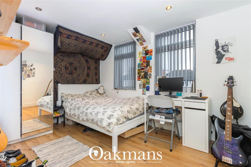 Warwards Lane - Image 7