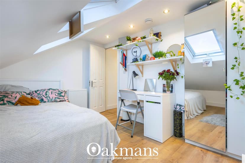 Warwards Lane - Image 4