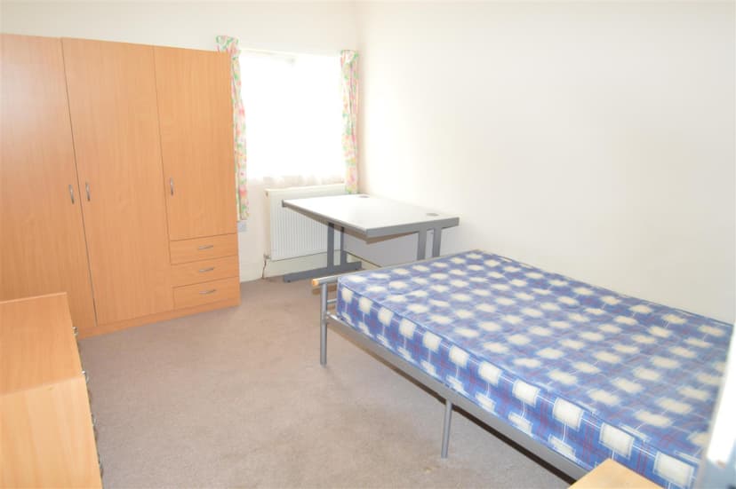 Pershore Road - Image 5
