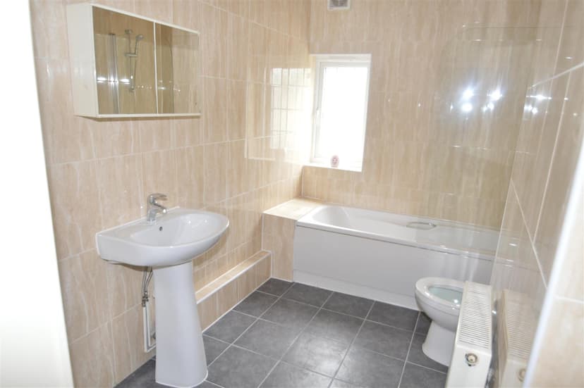 Pershore Road - Image 4
