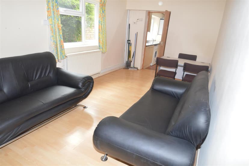 Pershore Road - Image 2