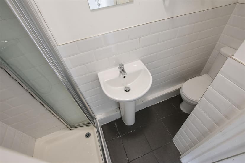 24, George Road - Image 6